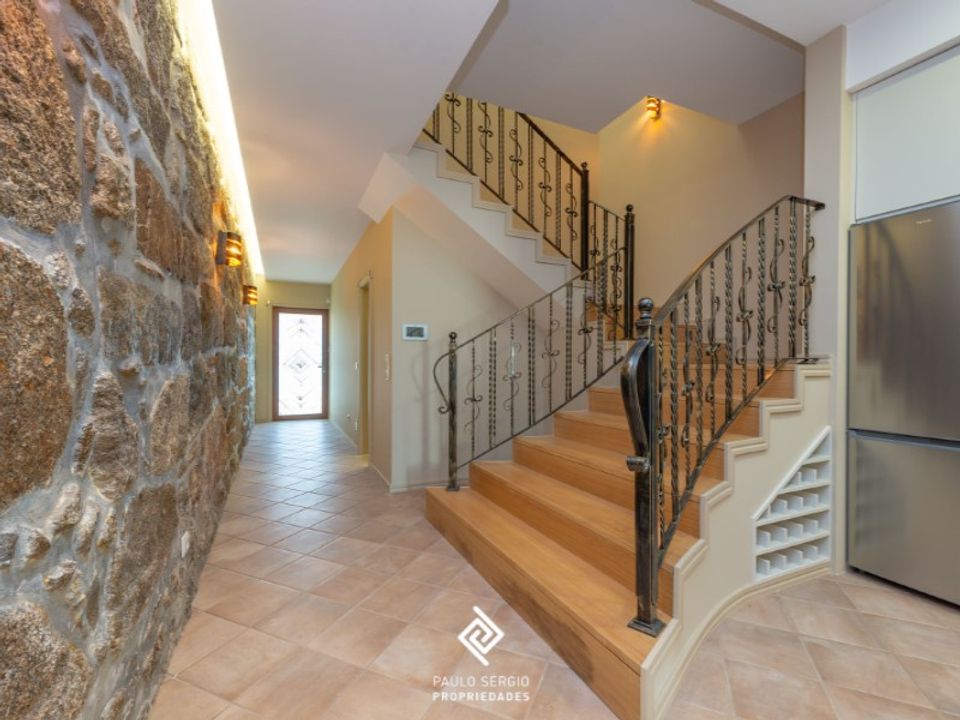 Villa i Santa Marinha do Zezere, Porto - foto 2