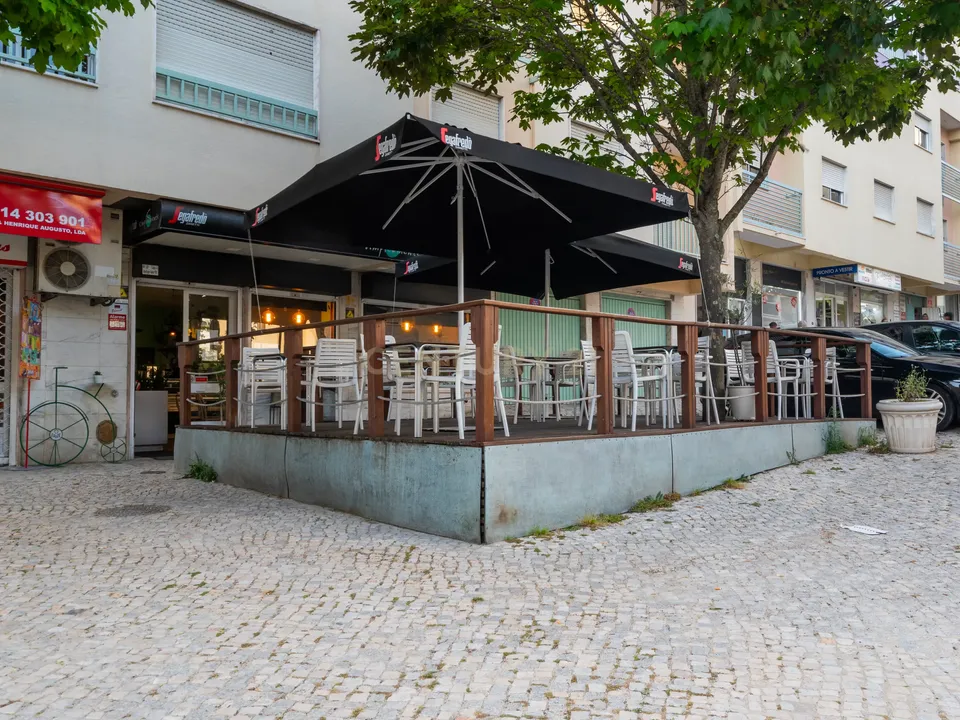 Erhvervsejendom i Massama, Lisbon - foto 3
