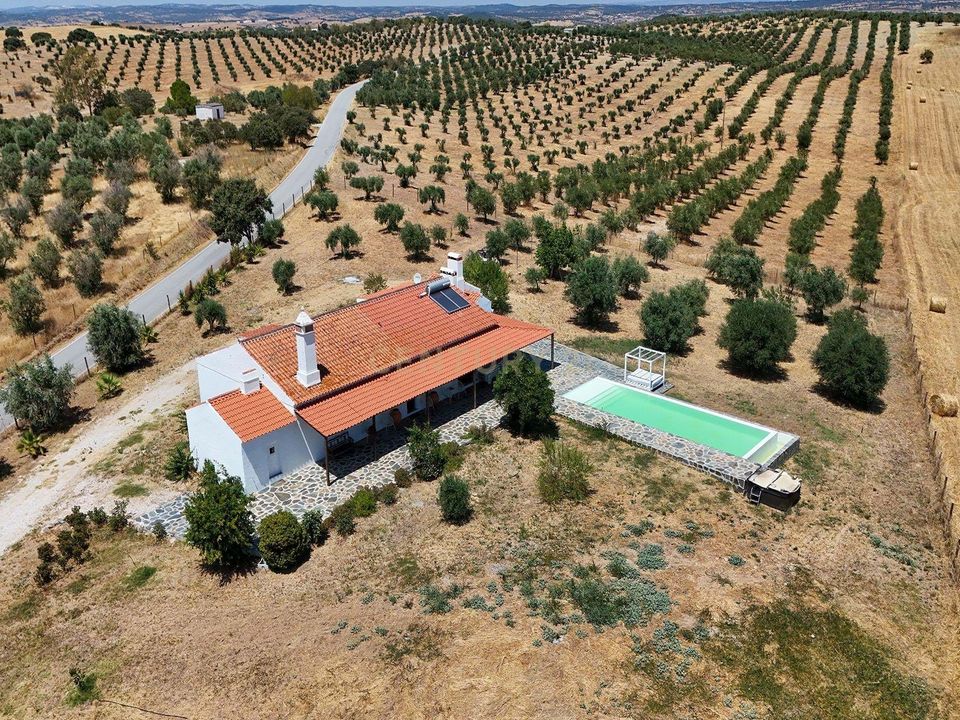 Farm hus i Alandroal, Evora - foto 1