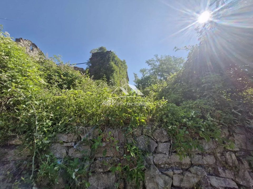 Helårsgrund i Saint-Florent-sur-Auzonnet, Gard - foto 5