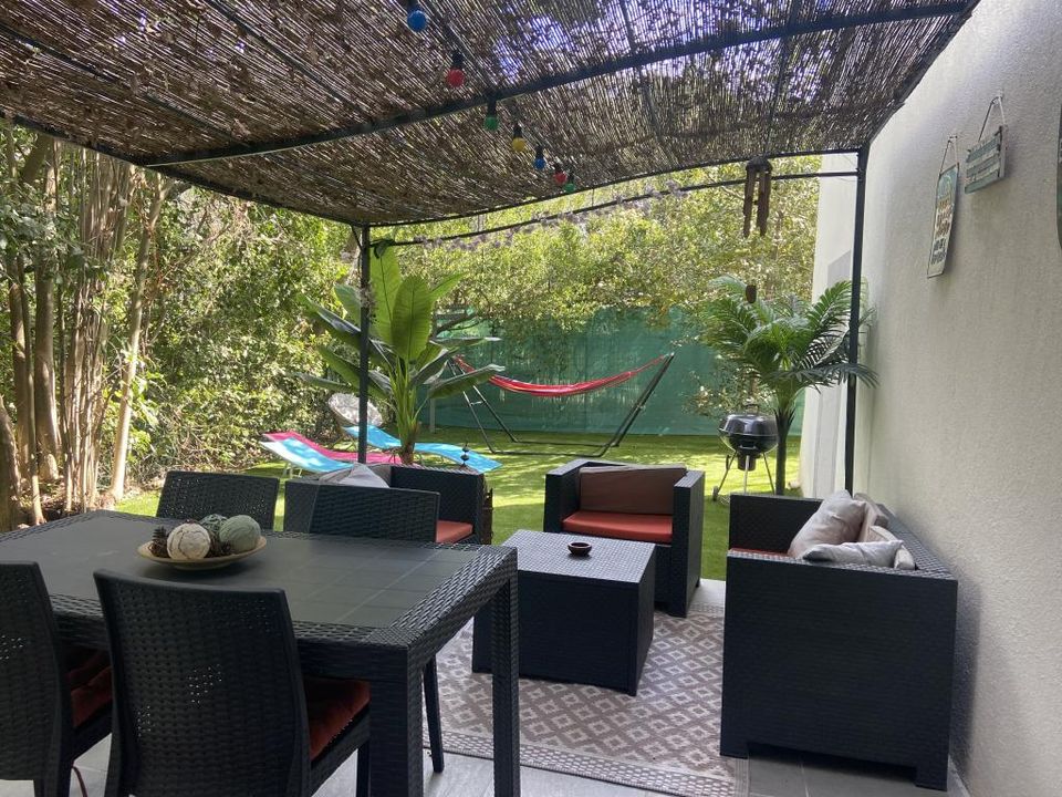 Villa i Aubagne en Provence, Bouches-du-Rhone - foto 1