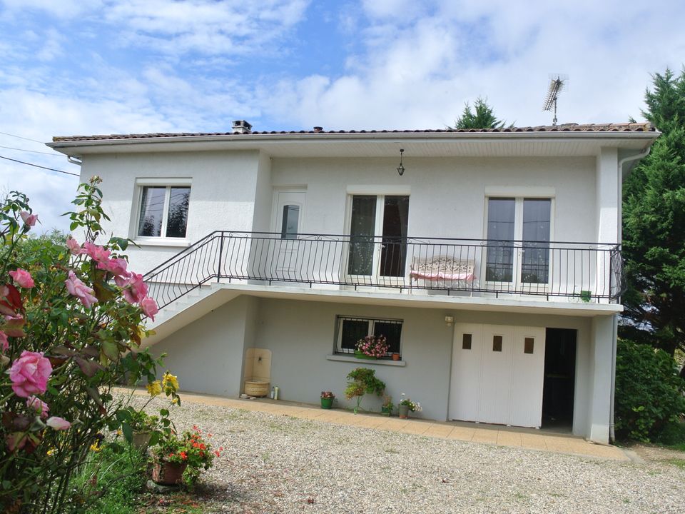 Villa i Sainte-Bazeille, Lot-et-Garonne - foto 1