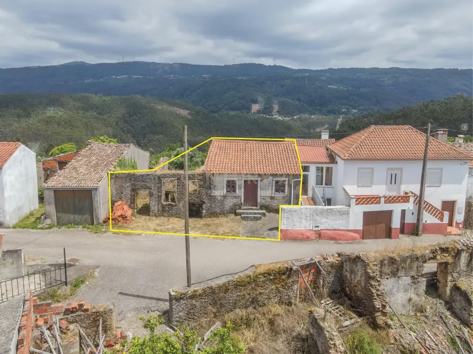 Villa a Miranda do Corvo, Coimbra - foto 1
