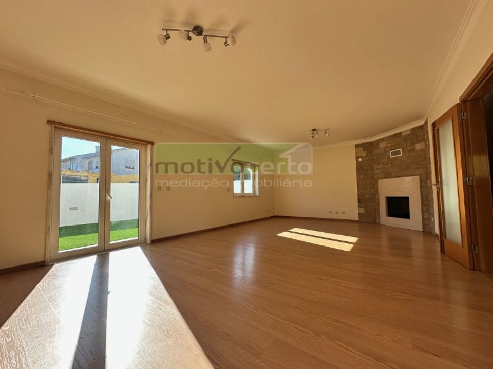 Villa a Sao Domingos de Rana, Lisbon - foto 1