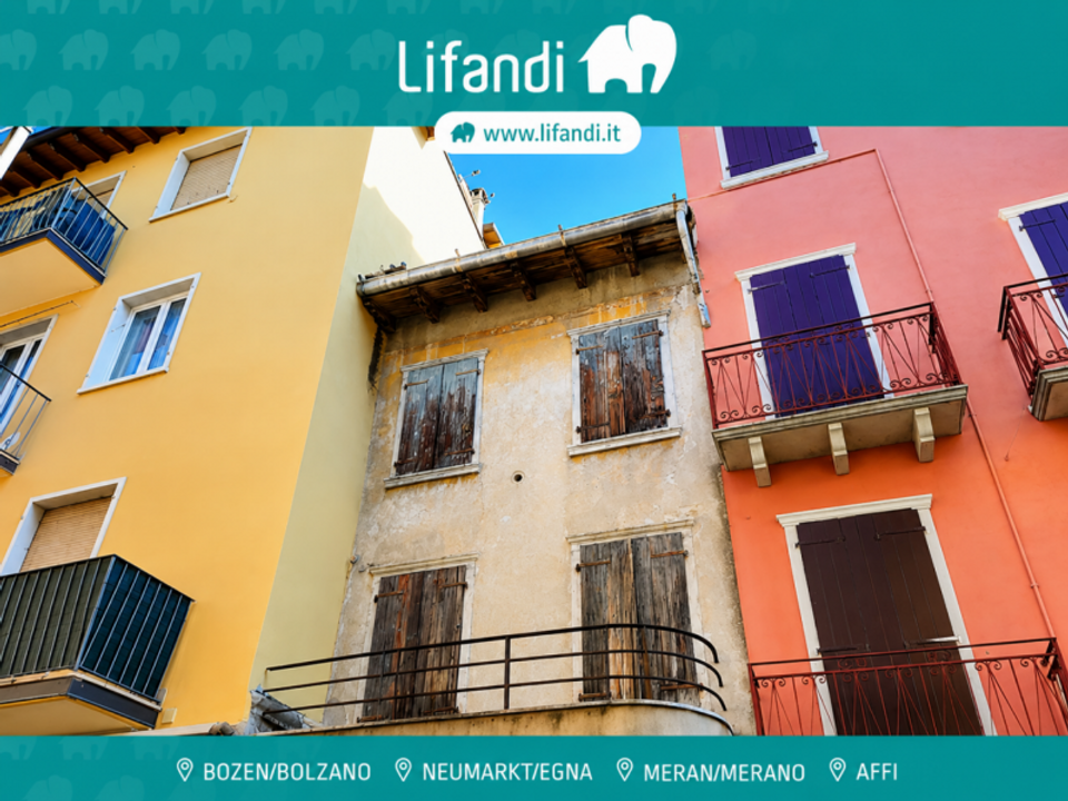 Landejendom i Torri del Benaco, Verona - foto 1