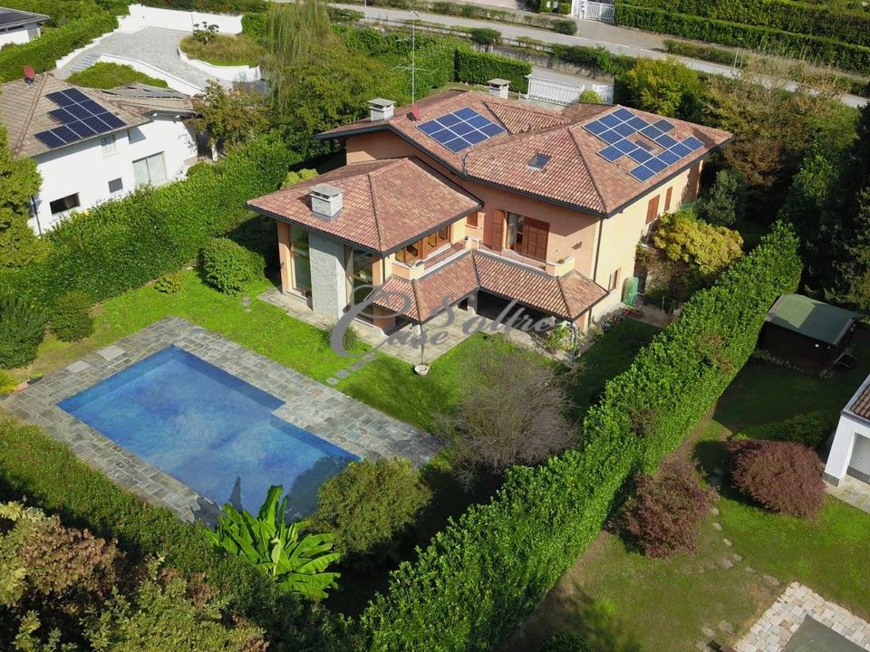 Villa i Carimate, Como - foto 1