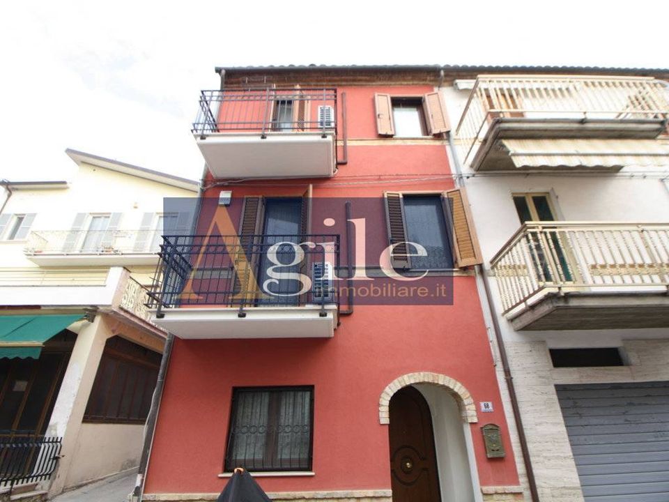 Villa i San Benedetto Del Tronto, Ascoli Piceno - foto 1