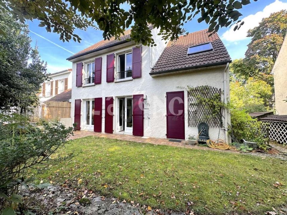 Villa i Gressy, Seine-et-Marne - bilde 1
