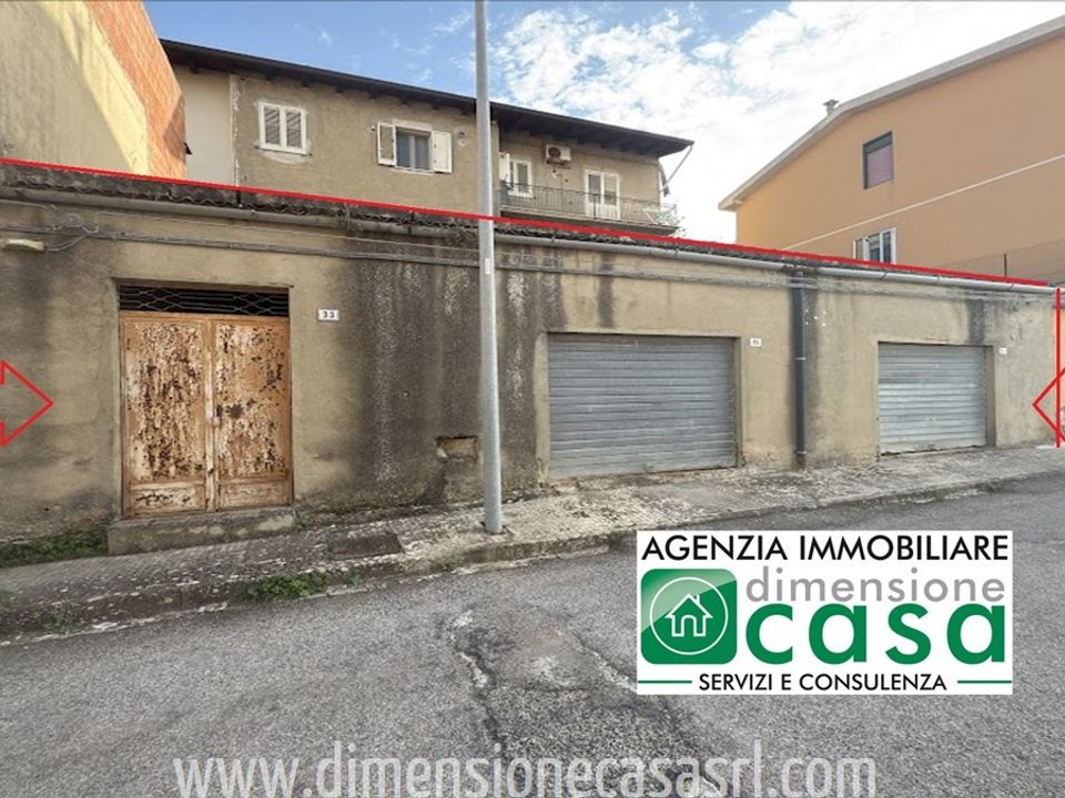 Erhvervsejendom i San Cataldo, Caltanissetta - foto 1