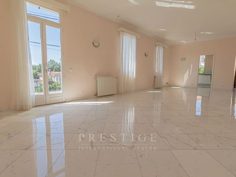 Villa i Juan-les-Pins, Alpes-Maritimes - foto 2