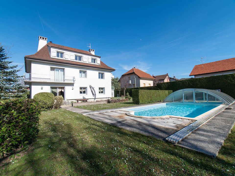 Villa en Annemasse, Haute-Savoie - foto 2