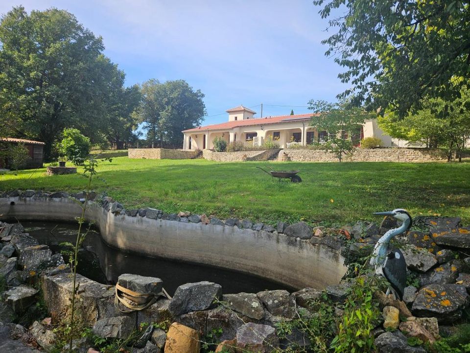 Landejendom i Montreuil-Bellay, Maine-et-Loire - foto 1