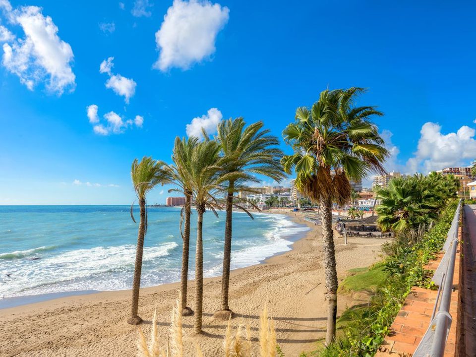 Lejlighed i Benalmadena, Malaga - foto 2