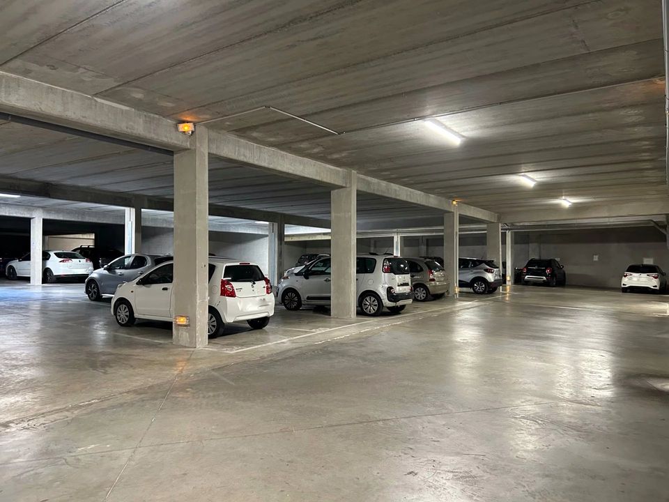 Garage i Montelimar, Drome - foto 1