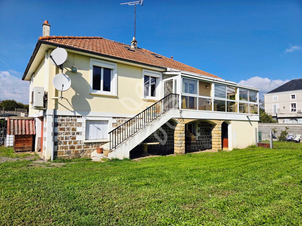 Villa i Brassac-les-Mines, Puy-de-Dome - foto 1