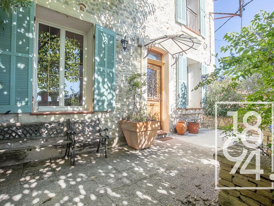 Villa i Les Pennes-Mirabeau, Bouches-du-Rhone - foto 1