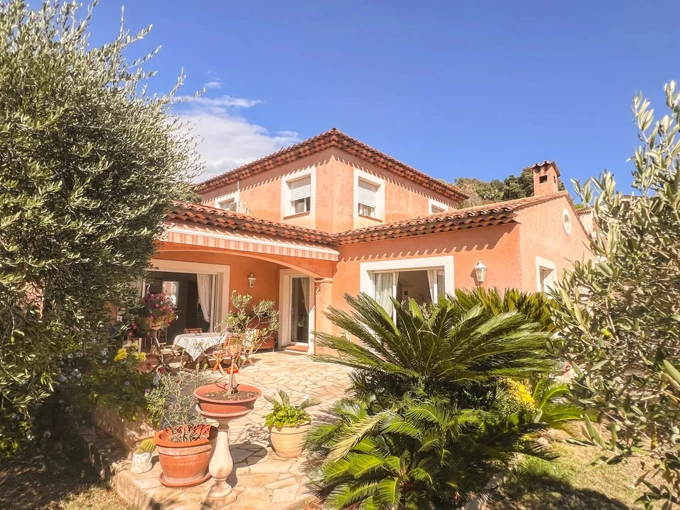 Villa a Pegomas, Alpes-Maritimes - foto 1
