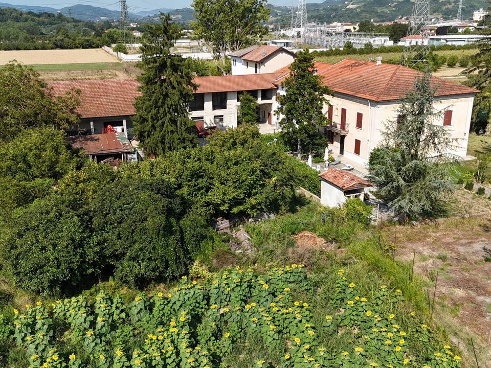 Villa i Bistagno, Alessandria - foto 1