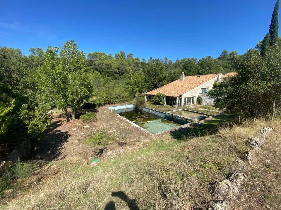 Helårsgrund i Méounes-lès-Montrieux, Var - foto 1
