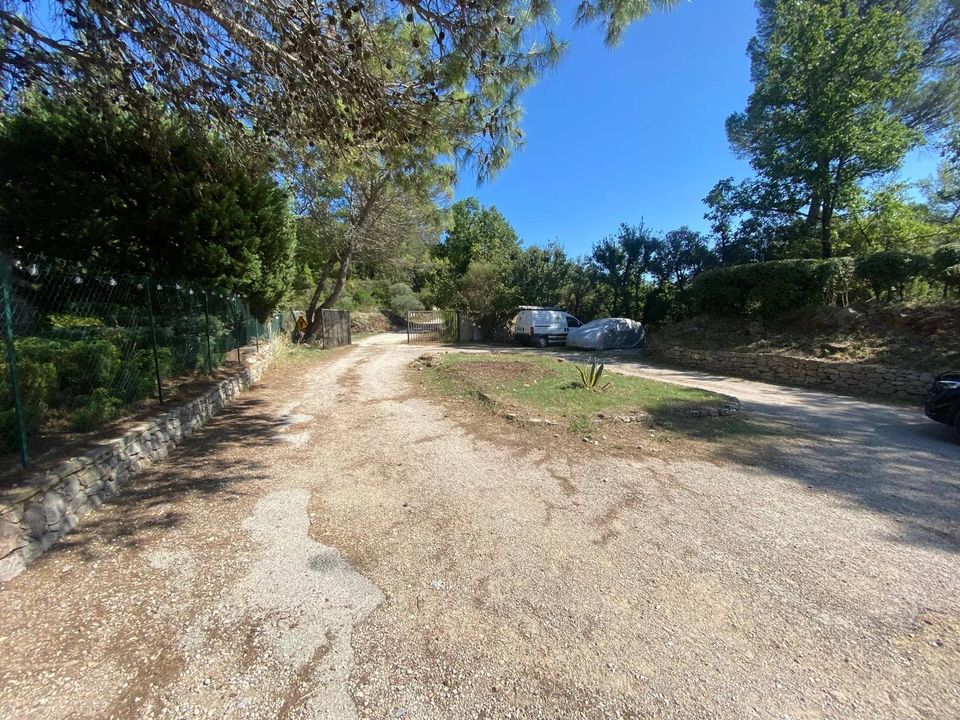 Helårsgrund i Méounes-lès-Montrieux, Var - foto 4
