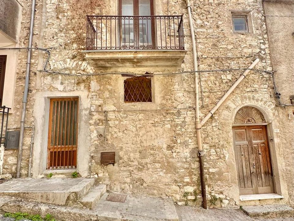 Villa i Chiusa Sclafani, Palermo - foto 1