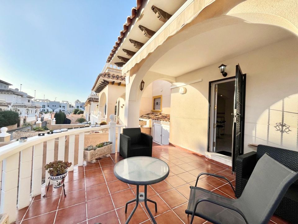 Villa in Orihuela Costa, Alicante - photo 2