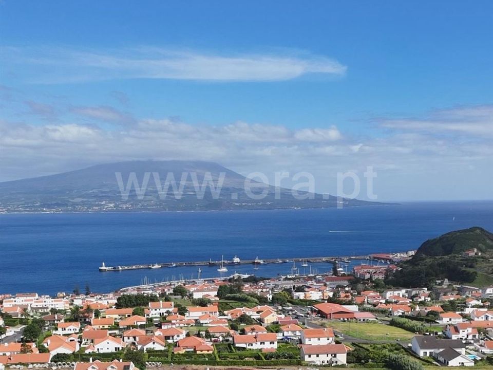 Terra a Horta, Faial - foto 1