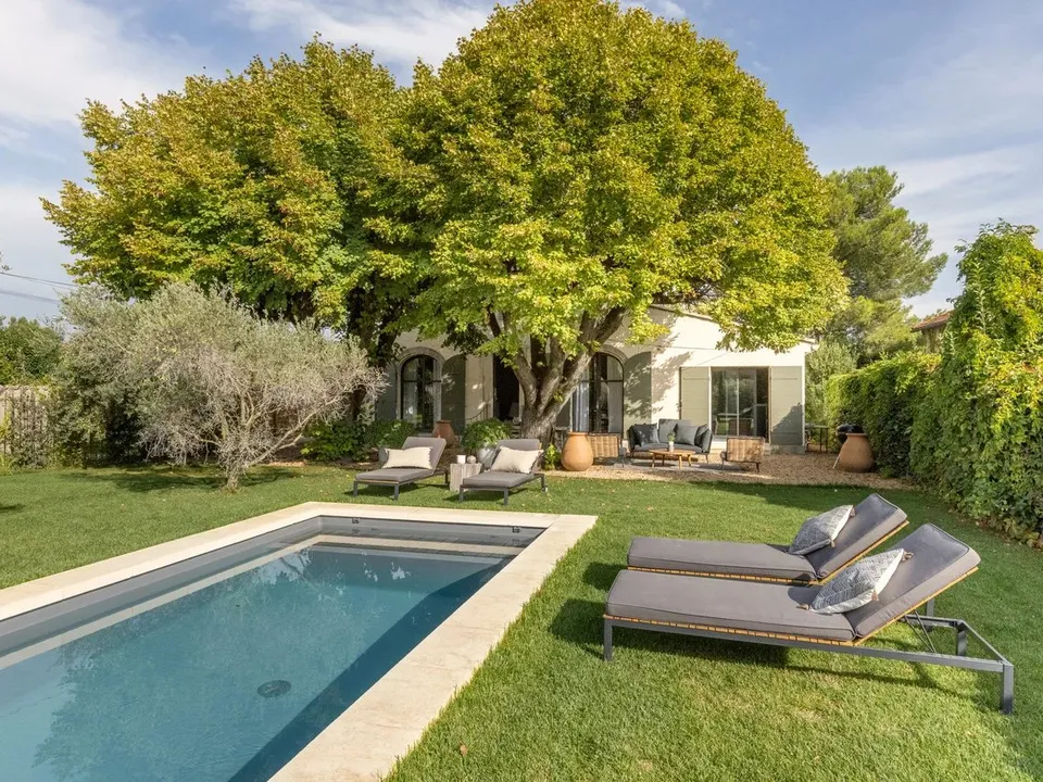 Villa i Saint-Remy-de-Provence, Bouches-du-Rhone - foto 1