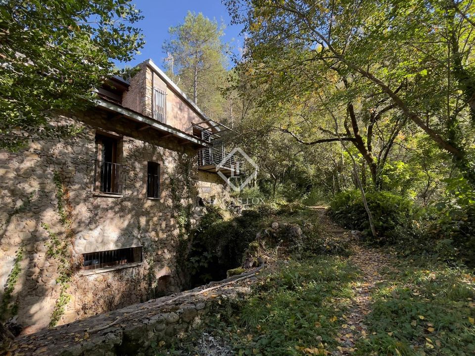 Landejendom i Sant Llorenc De La Muga, Gerona - foto 2