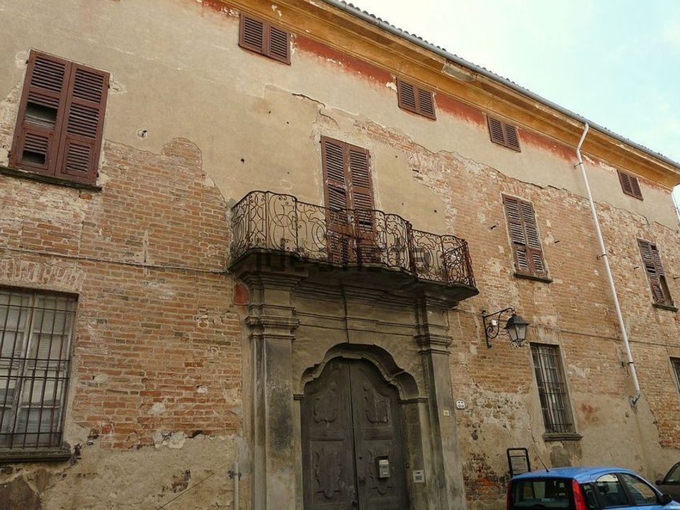 Erhvervsejendom i Cassine, Alessandria - foto 1