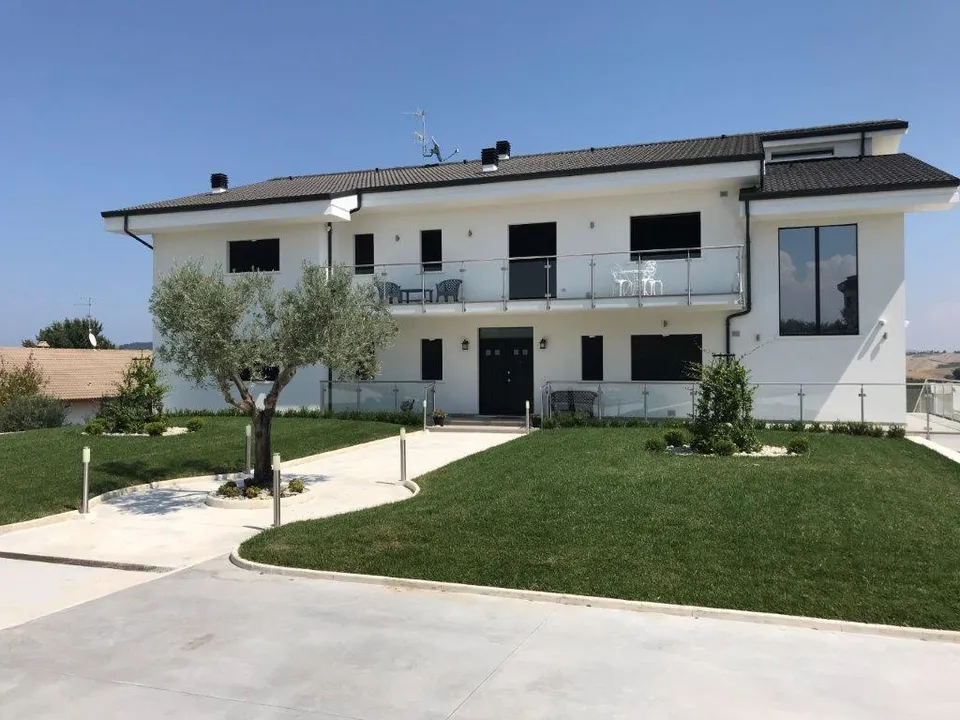 Villa i Montenero di Bisaccia, Campobasso - foto 1