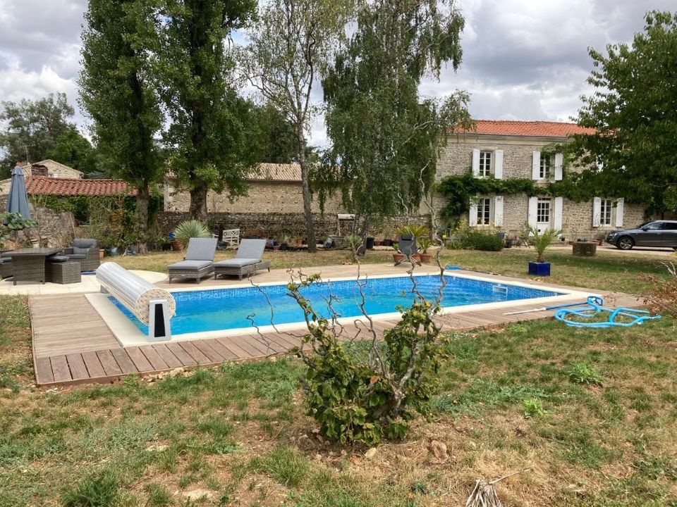 Villa i St.-Maixent-de-Beugné, Deux-Sevres - foto 1