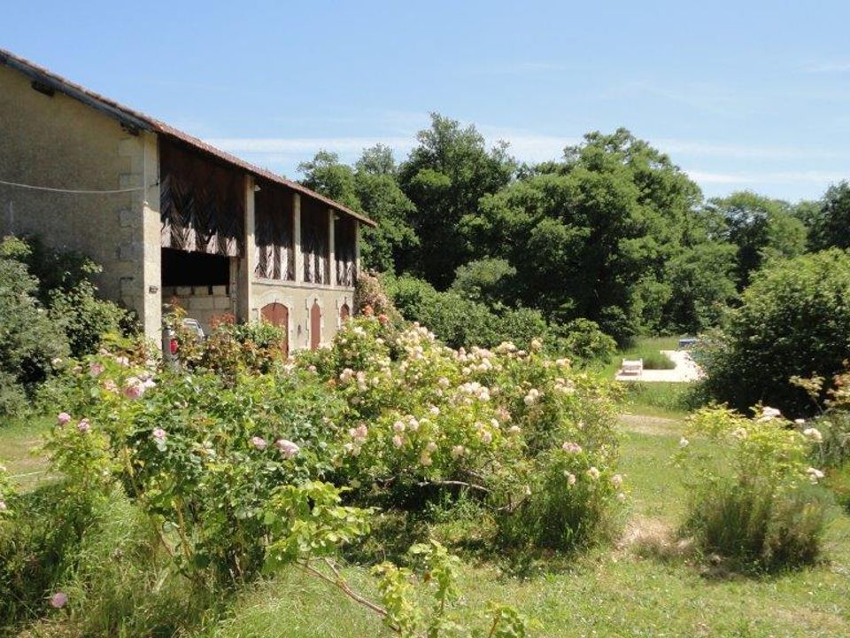 Villa i Saint-Christoly-de-Blaye, Gironde - foto 3
