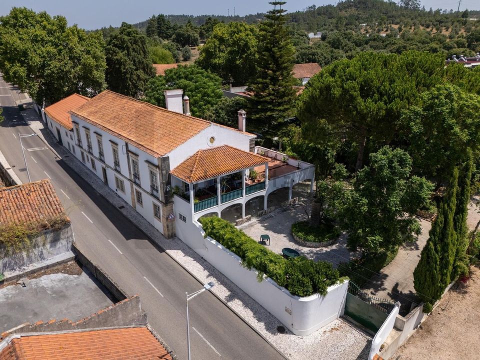 Erhvervsejendom i Vila Nova da Barquinha, Santarem - foto 1