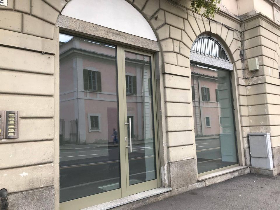 Erhvervsejendom i Varese, Varese - foto 1