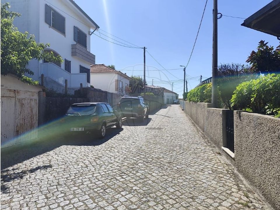 Helårsgrund i Maia, Porto - foto 2