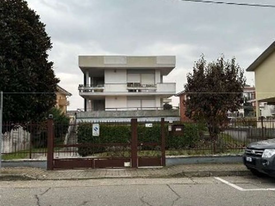 Lejlighed i Vercelli, Vercelli - foto 1