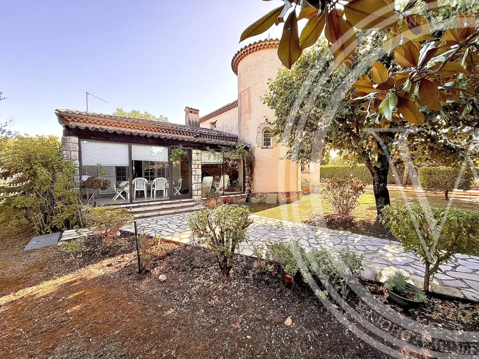 Landejendom i Chateauneuf-Grasse, Alpes-Maritimes - foto 3