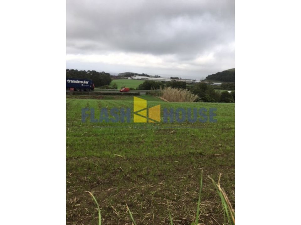 Helårsgrund i Rabo de Peixe, Sao Miguel - foto 1
