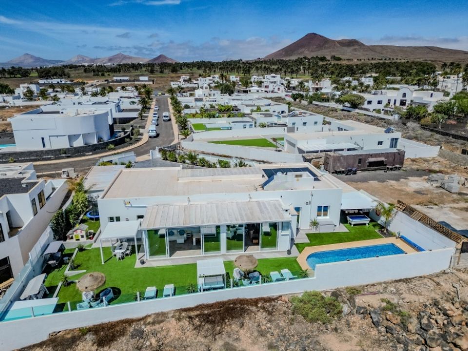 Villa i Costa Teguise, Lanzarote - foto 2
