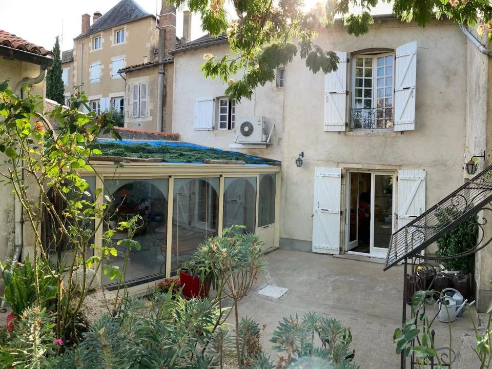 Villa i Montmorillon, Vienne - foto 1