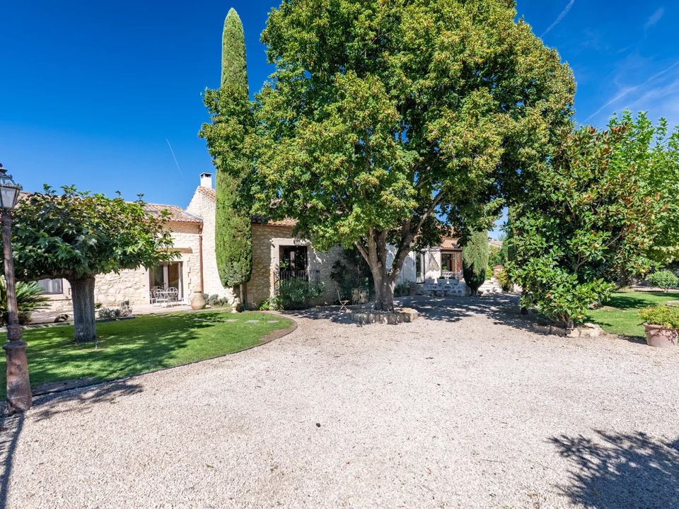 Villa i Mollégès, Bouches-du-Rhone - foto 1