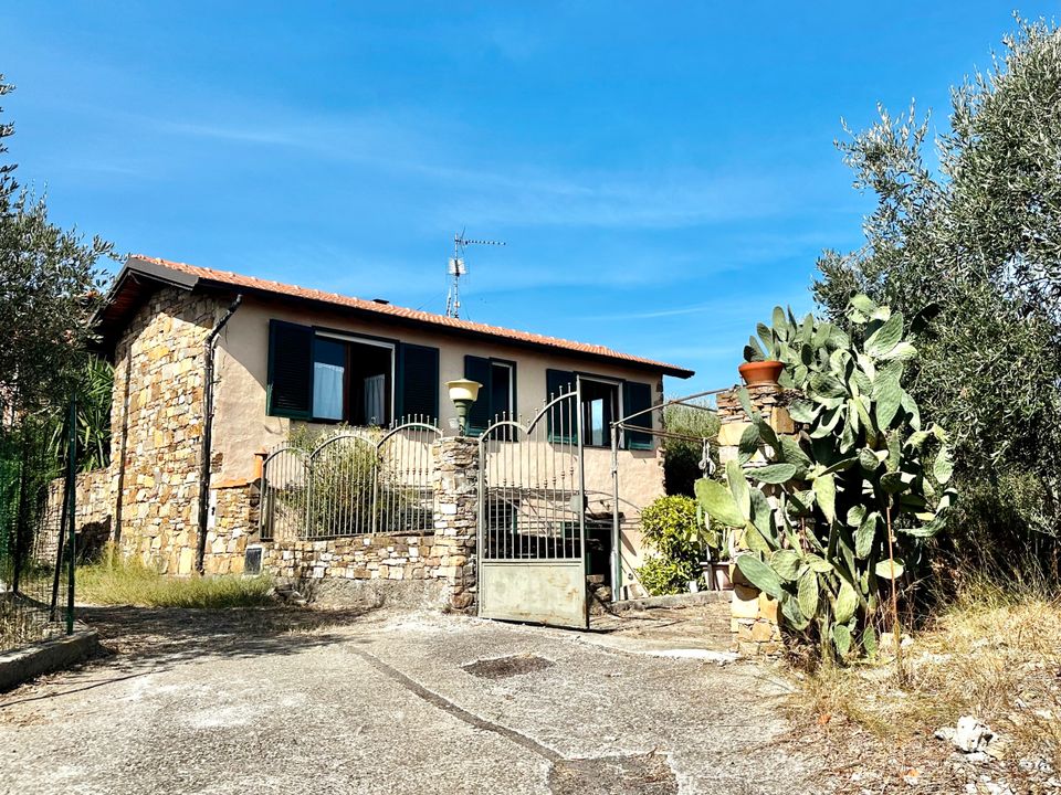 Villa in Diano Castello, Imperia - photo 2