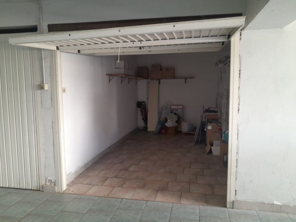 Garage i Pescara, Pescara - foto 2