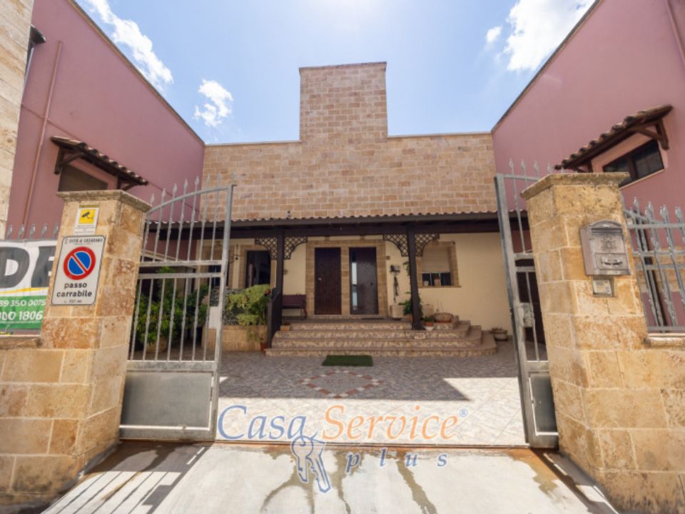 Villa i Casarano, Lecce - foto 1