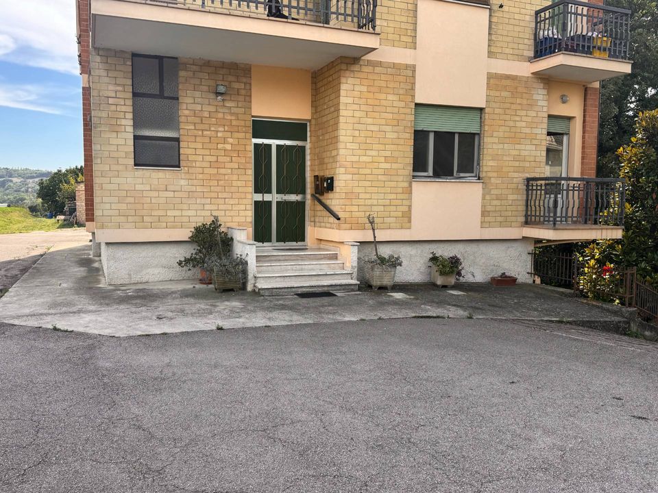 Lejlighed i Montegiorgio, Fermo - foto 1