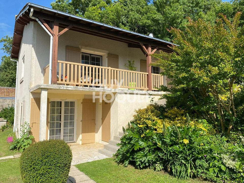 Villa i Fontenay-le-Comte, Vendee - foto 1