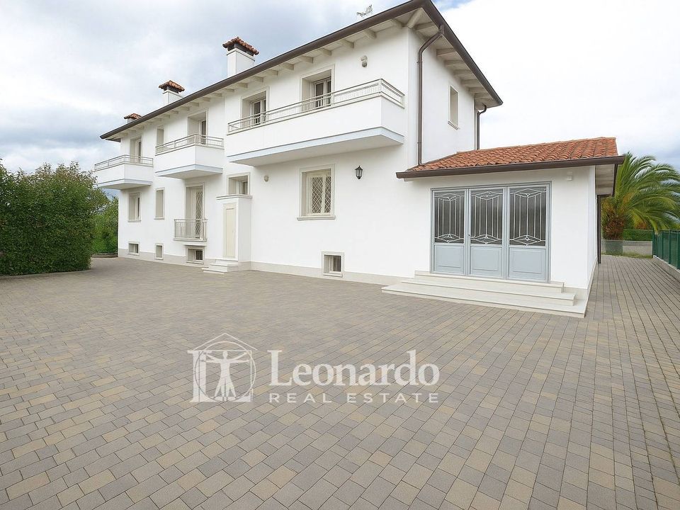 Rækkehus i Camaiore, Lucca - foto 1