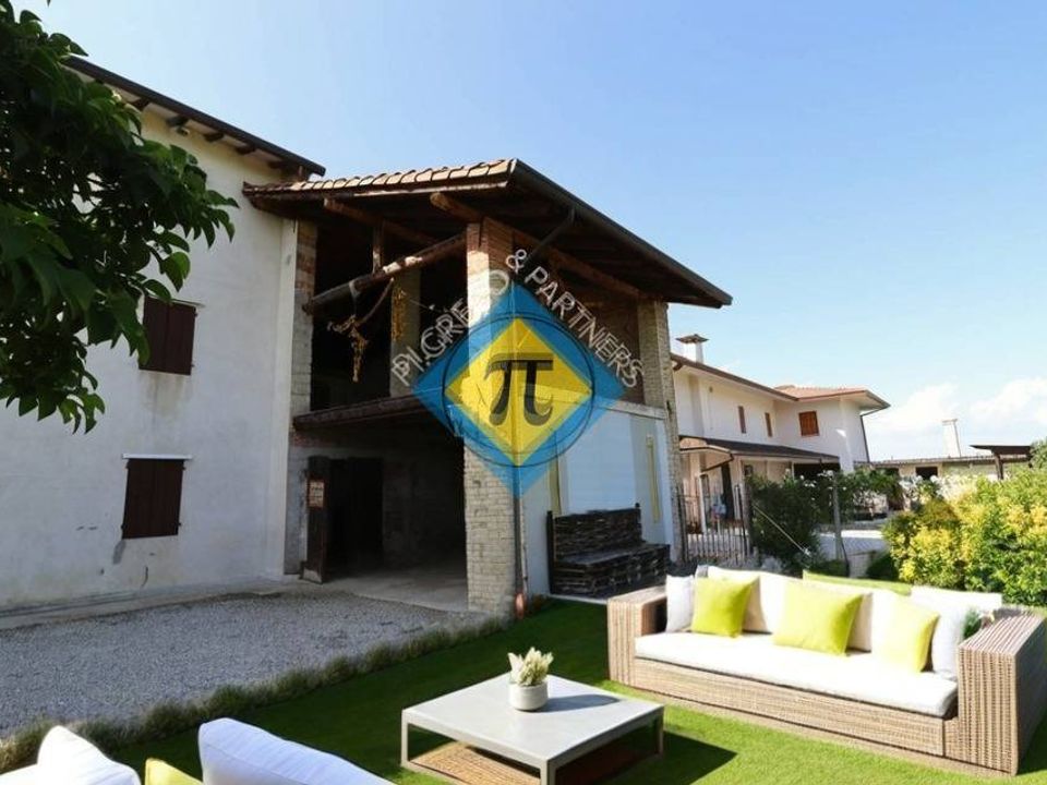Villa en Sesto al Reghena, Pordenone - foto 1
