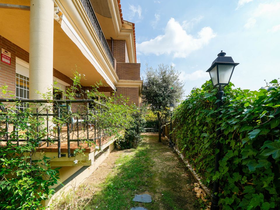 Villa i Sant Vicenc De Montalt, Barcelona - foto 2